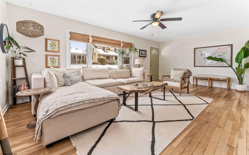 604 Callen Avenue, Morgantown, West Virginia 26501, 3 Bedrooms Bedrooms, 11 Rooms Rooms,2 BathroomsBathrooms,Single Family Detached,For Sale,Callen,10163821 604 Callen Avenue, Morgantown, West Virginia 26501, 3 Bedrooms Bedrooms, 11 Rooms Rooms,2 BathroomsBathrooms,Single Family Detached,For Sale,Callen,10163821