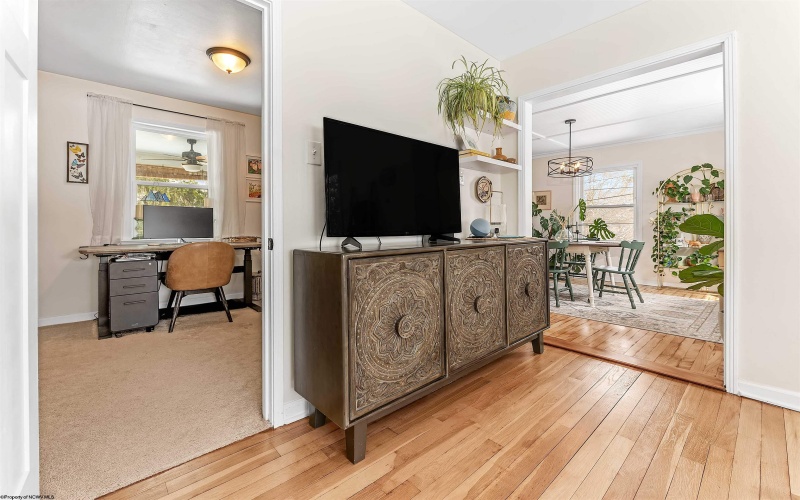 604 Callen Avenue, Morgantown, West Virginia 26501, 3 Bedrooms Bedrooms, 11 Rooms Rooms,2 BathroomsBathrooms,Single Family Detached,For Sale,Callen,10163821 604 Callen Avenue, Morgantown, West Virginia 26501, 3 Bedrooms Bedrooms, 11 Rooms Rooms,2 BathroomsBathrooms,Single Family Detached,For Sale,Callen,10163821