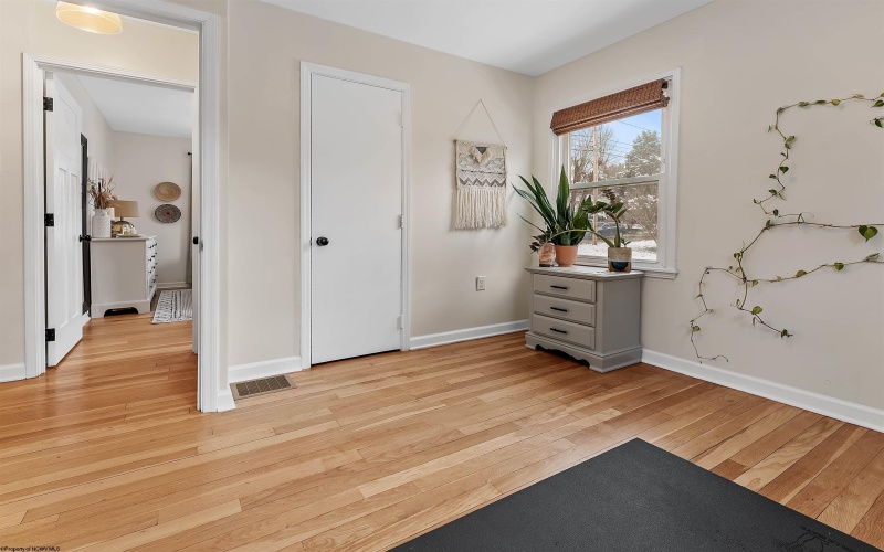 604 Callen Avenue, Morgantown, West Virginia 26501, 3 Bedrooms Bedrooms, 11 Rooms Rooms,2 BathroomsBathrooms,Single Family Detached,For Sale,Callen,10163821 604 Callen Avenue, Morgantown, West Virginia 26501, 3 Bedrooms Bedrooms, 11 Rooms Rooms,2 BathroomsBathrooms,Single Family Detached,For Sale,Callen,10163821