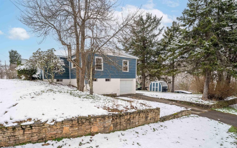 604 Callen Avenue, Morgantown, West Virginia 26501, 3 Bedrooms Bedrooms, 11 Rooms Rooms,2 BathroomsBathrooms,Single Family Detached,For Sale,Callen,10163821 604 Callen Avenue, Morgantown, West Virginia 26501, 3 Bedrooms Bedrooms, 11 Rooms Rooms,2 BathroomsBathrooms,Single Family Detached,For Sale,Callen,10163821