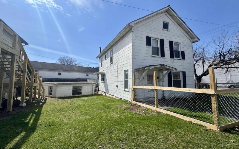 401 Lincoln Avenue, Elkins, West Virginia 26241, ,Multi-unit/income,For Sale,Lincoln,10163828