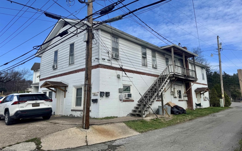 401 Lincoln Avenue, Elkins, West Virginia 26241, ,Multi-unit/income,For Sale,Lincoln,10163828