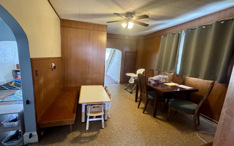 401 Lincoln Avenue, Elkins, West Virginia 26241, ,Multi-unit/income,For Sale,Lincoln,10163828