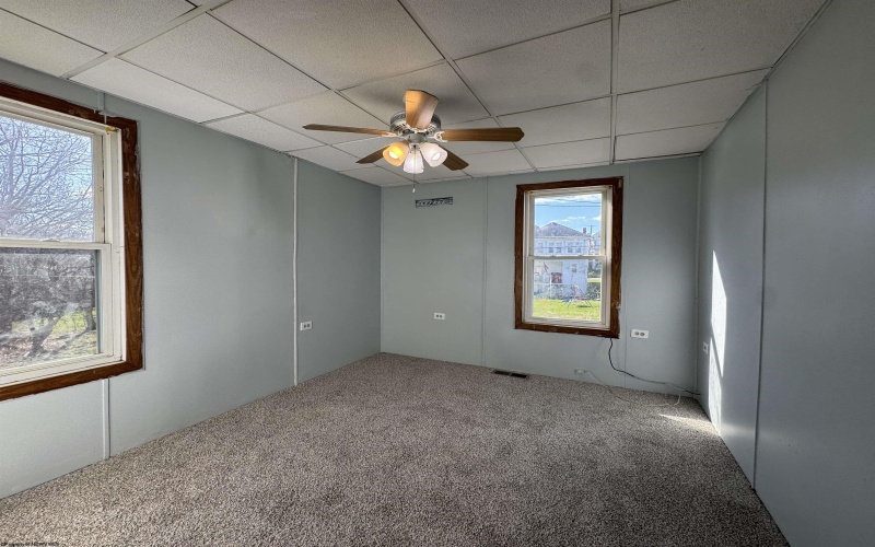 356 21st Street, Clarksburg, West Virginia 26301, 4 Bedrooms Bedrooms, 6 Rooms Rooms,1 BathroomBathrooms,Single Family Detached,For Sale,21st,10163827