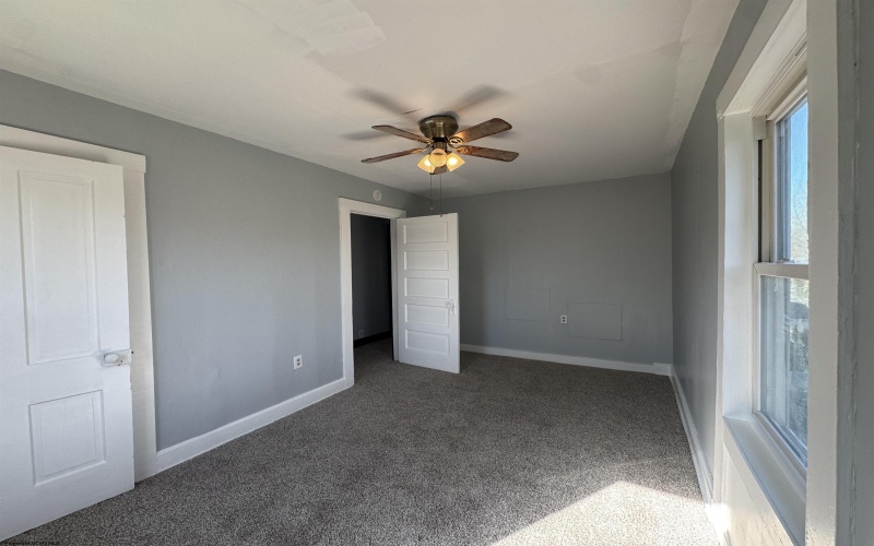 356 21st Street, Clarksburg, West Virginia 26301, 4 Bedrooms Bedrooms, 6 Rooms Rooms,1 BathroomBathrooms,Single Family Detached,For Sale,21st,10163827