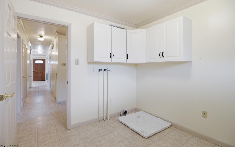 315 Alexander Avenue, Clarksburg, West Virginia 26301, 2 Bedrooms Bedrooms, 6 Rooms Rooms,2 BathroomsBathrooms,Single Family Detached,For Sale,Alexander,10163824