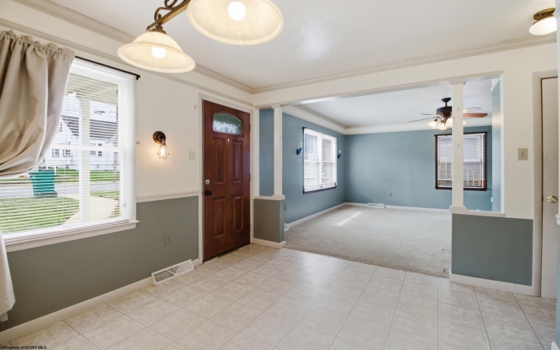 315 Alexander Avenue, Clarksburg, West Virginia 26301, 2 Bedrooms Bedrooms, 6 Rooms Rooms,2 BathroomsBathrooms,Single Family Detached,For Sale,Alexander,10163824