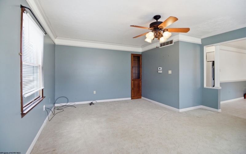 315 Alexander Avenue, Clarksburg, West Virginia 26301, 2 Bedrooms Bedrooms, 6 Rooms Rooms,2 BathroomsBathrooms,Single Family Detached,For Sale,Alexander,10163824