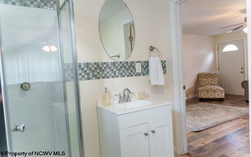 232 Del Dew Drive, Bridgeport, West Virginia 26330, 3 Bedrooms Bedrooms, 7 Rooms Rooms,2 BathroomsBathrooms,Single Family Detached,For Sale,Del Dew,10163829