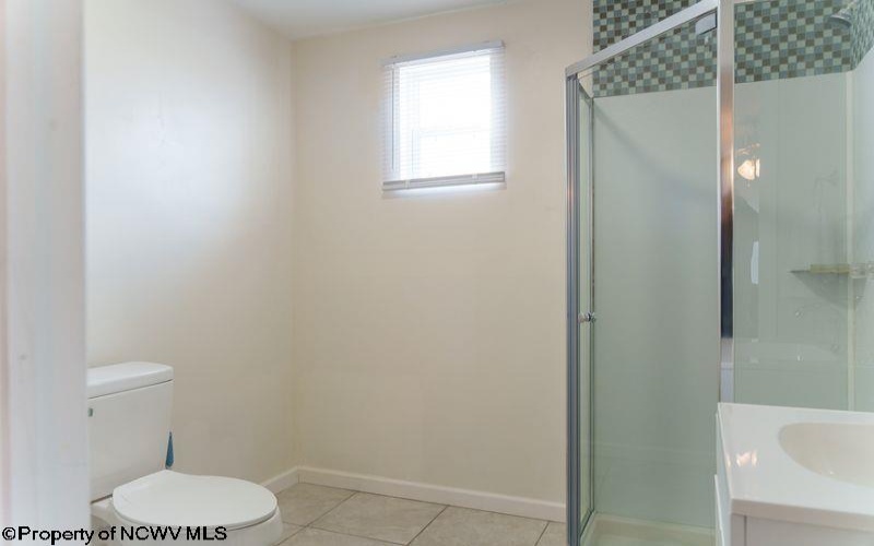 232 Del Dew Drive, Bridgeport, West Virginia 26330, 3 Bedrooms Bedrooms, 7 Rooms Rooms,2 BathroomsBathrooms,Single Family Detached,For Sale,Del Dew,10163829