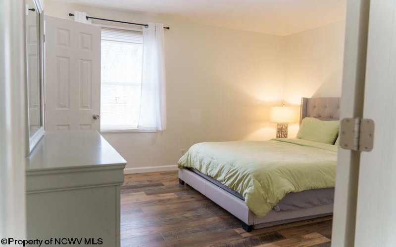 232 Del Dew Drive, Bridgeport, West Virginia 26330, 3 Bedrooms Bedrooms, 7 Rooms Rooms,2 BathroomsBathrooms,Single Family Detached,For Sale,Del Dew,10163829