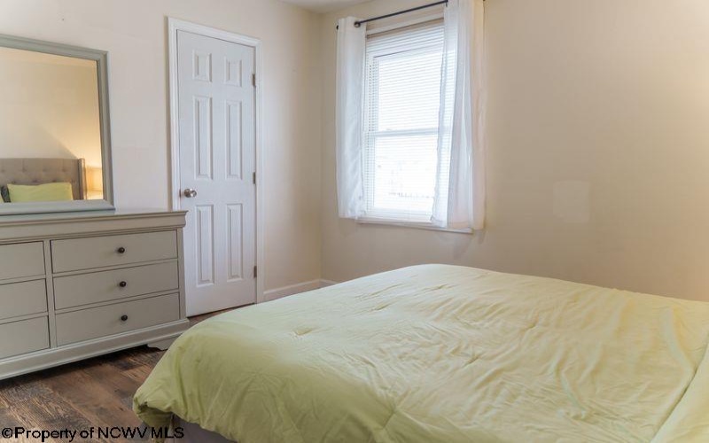 232 Del Dew Drive, Bridgeport, West Virginia 26330, 3 Bedrooms Bedrooms, 7 Rooms Rooms,2 BathroomsBathrooms,Single Family Detached,For Sale,Del Dew,10163829