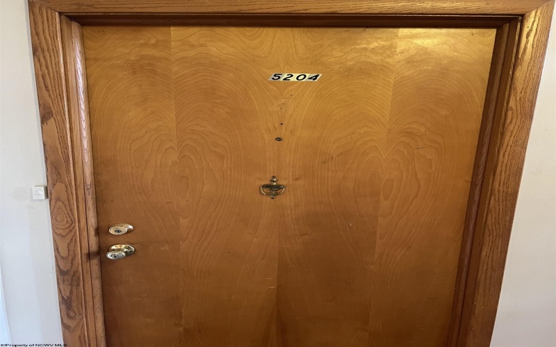 5204 Mountain View Manor Drive, Morgantown, West Virginia 26501, 2 Bedrooms Bedrooms, 5 Rooms Rooms,1 BathroomBathrooms,Single Family Attached,For Sale,Mountain View Manor,10163830