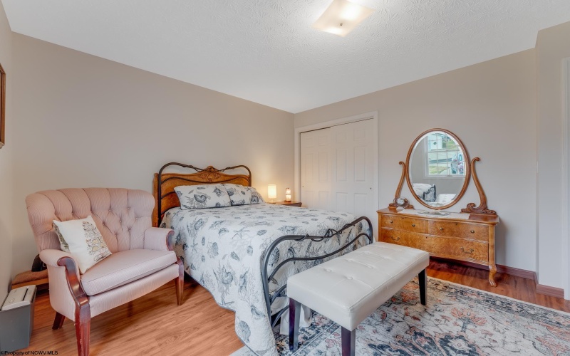 1010 Ashton Drive, Morgantown, West Virginia 26508, 3 Bedrooms Bedrooms, 8 Rooms Rooms,3 BathroomsBathrooms,Single Family Detached,For Sale,Ashton,10163832