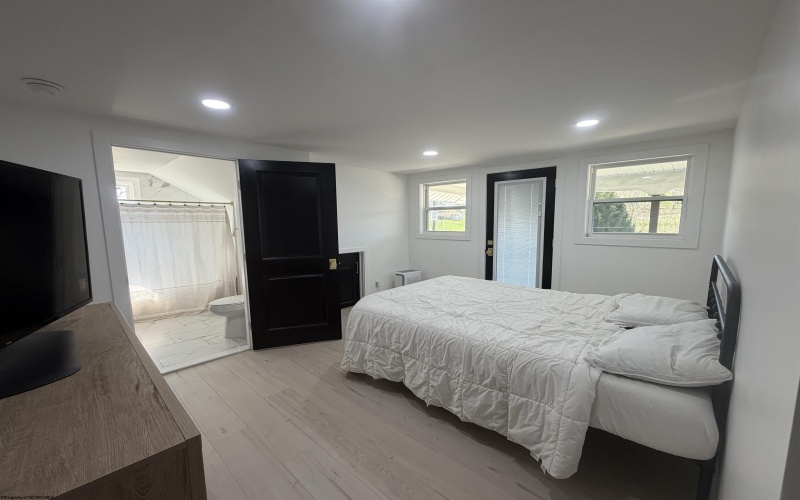 1217 Pleasant Valley Road, Fairmont, West Virginia 26554, 3 Bedrooms Bedrooms, 8 Rooms Rooms,2 BathroomsBathrooms,Single Family Detached,For Sale,Pleasant Valley,10163838