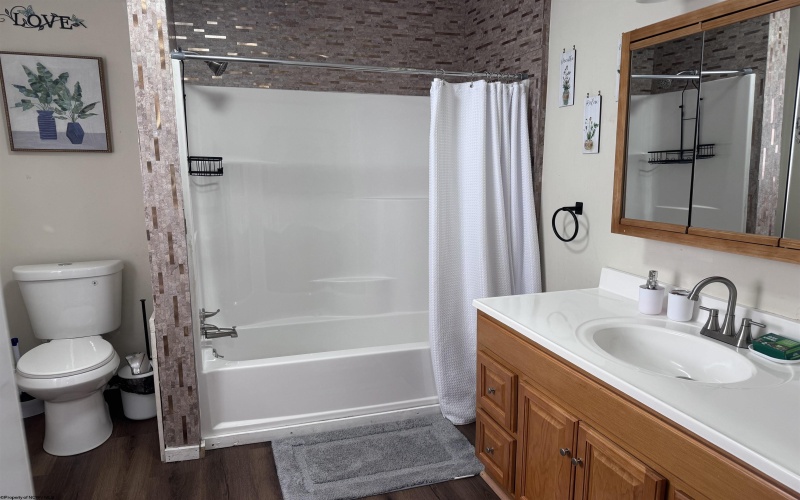 1605 18th Street, Clarksburg, West Virginia 26301, 4 Bedrooms Bedrooms, 7 Rooms Rooms,1 BathroomBathrooms,Single Family Detached,For Sale,18th,10163837 1605 18th Street, Clarksburg, West Virginia 26301, 4 Bedrooms Bedrooms, 7 Rooms Rooms,1 BathroomBathrooms,Single Family Detached,For Sale,18th,10163837