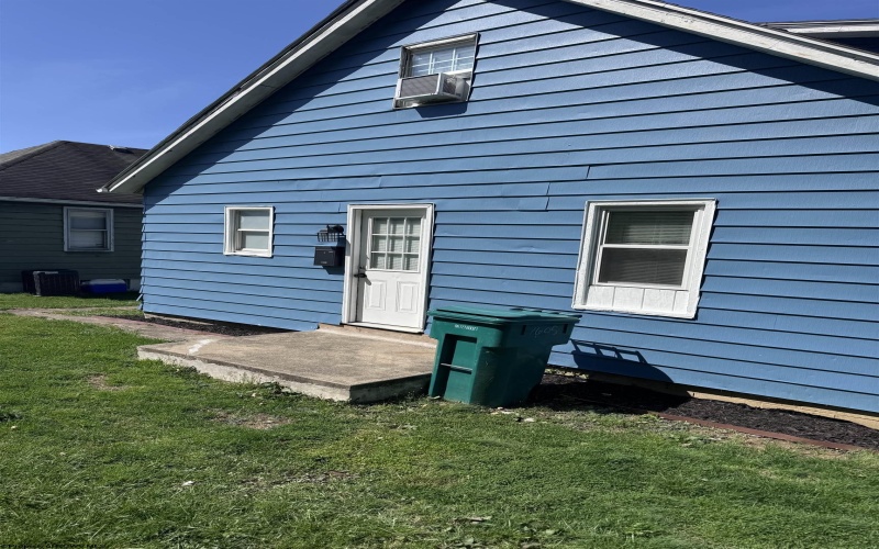 1605 18th Street, Clarksburg, West Virginia 26301, 4 Bedrooms Bedrooms, 7 Rooms Rooms,1 BathroomBathrooms,Single Family Detached,For Sale,18th,10163837 1605 18th Street, Clarksburg, West Virginia 26301, 4 Bedrooms Bedrooms, 7 Rooms Rooms,1 BathroomBathrooms,Single Family Detached,For Sale,18th,10163837