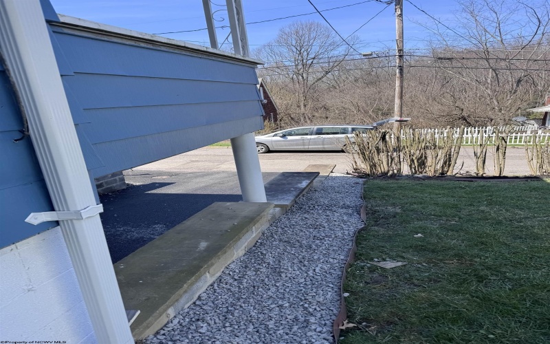 1605 18th Street, Clarksburg, West Virginia 26301, 4 Bedrooms Bedrooms, 7 Rooms Rooms,1 BathroomBathrooms,Single Family Detached,For Sale,18th,10163837 1605 18th Street, Clarksburg, West Virginia 26301, 4 Bedrooms Bedrooms, 7 Rooms Rooms,1 BathroomBathrooms,Single Family Detached,For Sale,18th,10163837