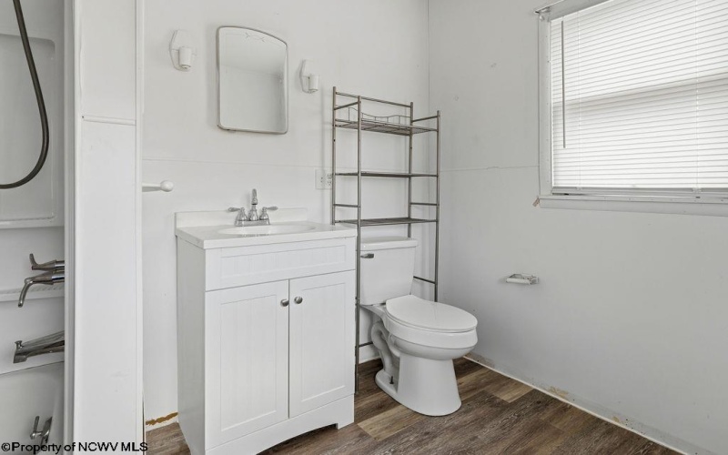 7 College Street, Glenville, West Virginia 26351, 4 Bedrooms Bedrooms, 15 Rooms Rooms,2 BathroomsBathrooms,Single Family Detached,For Sale,College,10163836 7 College Street, Glenville, West Virginia 26351, 4 Bedrooms Bedrooms, 15 Rooms Rooms,2 BathroomsBathrooms,Single Family Detached,For Sale,College,10163836