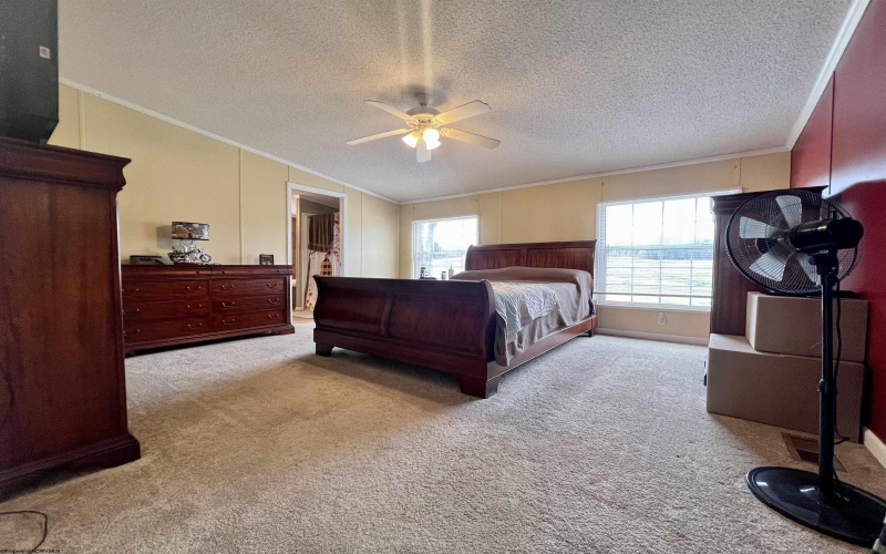 132 Douglas Way, Belington, West Virginia 26250, 3 Bedrooms Bedrooms, 7 Rooms Rooms,2 BathroomsBathrooms,Single Family Detached,For Sale,Douglas,10163835