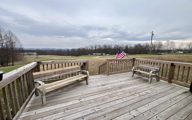 132 Douglas Way, Belington, West Virginia 26250, 3 Bedrooms Bedrooms, 7 Rooms Rooms,2 BathroomsBathrooms,Single Family Detached,For Sale,Douglas,10163835