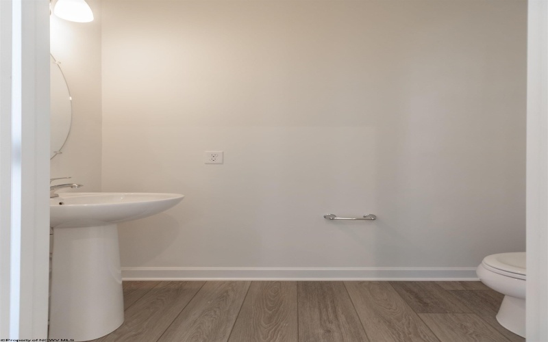 26 Dover Court, Bridgeport, West Virginia 26330-0000, 3 Bedrooms Bedrooms, 6 Rooms Rooms,3 BathroomsBathrooms,Residential Rentals,For Rent,Dover,10163851 26 Dover Court, Bridgeport, West Virginia 26330-0000, 3 Bedrooms Bedrooms, 6 Rooms Rooms,3 BathroomsBathrooms,Residential Rentals,For Rent,Dover,10163851