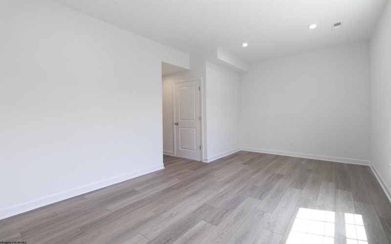 26 Dover Court, Bridgeport, West Virginia 26330-0000, 3 Bedrooms Bedrooms, 6 Rooms Rooms,3 BathroomsBathrooms,Residential Rentals,For Rent,Dover,10163851 26 Dover Court, Bridgeport, West Virginia 26330-0000, 3 Bedrooms Bedrooms, 6 Rooms Rooms,3 BathroomsBathrooms,Residential Rentals,For Rent,Dover,10163851