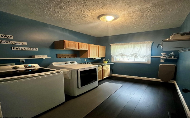 198 Pheasant Ridge Road, Bridgeport, West Virginia 26330, 4 Bedrooms Bedrooms, 10 Rooms Rooms,3 BathroomsBathrooms,Single Family Detached,For Sale,Pheasant Ridge,10163850 198 Pheasant Ridge Road, Bridgeport, West Virginia 26330, 4 Bedrooms Bedrooms, 10 Rooms Rooms,3 BathroomsBathrooms,Single Family Detached,For Sale,Pheasant Ridge,10163850