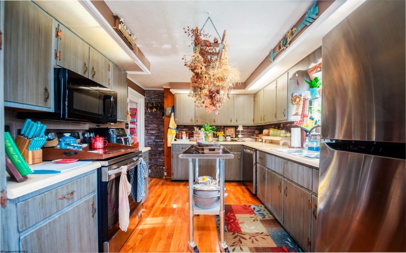 13650 Preston Highway, Bruceton Mills, West Virginia 26525, 3 Bedrooms Bedrooms, 9 Rooms Rooms,1 BathroomBathrooms,Single Family Detached,For Sale,Preston,10163848 13650 Preston Highway, Bruceton Mills, West Virginia 26525, 3 Bedrooms Bedrooms, 9 Rooms Rooms,1 BathroomBathrooms,Single Family Detached,For Sale,Preston,10163848