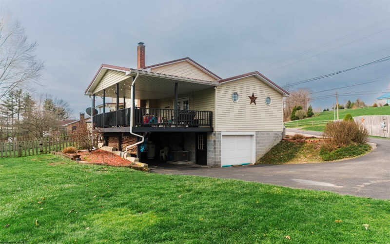 13650 Preston Highway, Bruceton Mills, West Virginia 26525, 3 Bedrooms Bedrooms, 9 Rooms Rooms,1 BathroomBathrooms,Single Family Detached,For Sale,Preston,10163848 13650 Preston Highway, Bruceton Mills, West Virginia 26525, 3 Bedrooms Bedrooms, 9 Rooms Rooms,1 BathroomBathrooms,Single Family Detached,For Sale,Preston,10163848