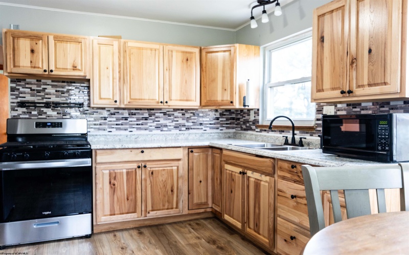 612 Potomac Avenue, Fairmont, West Virginia 26554, 2 Bedrooms Bedrooms, 4 Rooms Rooms,1 BathroomBathrooms,Single Family Detached,For Sale,Potomac,10163844 612 Potomac Avenue, Fairmont, West Virginia 26554, 2 Bedrooms Bedrooms, 4 Rooms Rooms,1 BathroomBathrooms,Single Family Detached,For Sale,Potomac,10163844