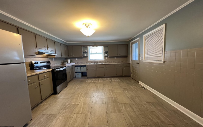 500 Indiana Avenue, Nutter Fort, West Virginia 26301, 3 Bedrooms Bedrooms, 7 Rooms Rooms,1 BathroomBathrooms,Single Family Detached,For Sale,Indiana,10163847 500 Indiana Avenue, Nutter Fort, West Virginia 26301, 3 Bedrooms Bedrooms, 7 Rooms Rooms,1 BathroomBathrooms,Single Family Detached,For Sale,Indiana,10163847