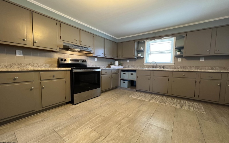 500 Indiana Avenue, Nutter Fort, West Virginia 26301, 3 Bedrooms Bedrooms, 7 Rooms Rooms,1 BathroomBathrooms,Single Family Detached,For Sale,Indiana,10163847 500 Indiana Avenue, Nutter Fort, West Virginia 26301, 3 Bedrooms Bedrooms, 7 Rooms Rooms,1 BathroomBathrooms,Single Family Detached,For Sale,Indiana,10163847