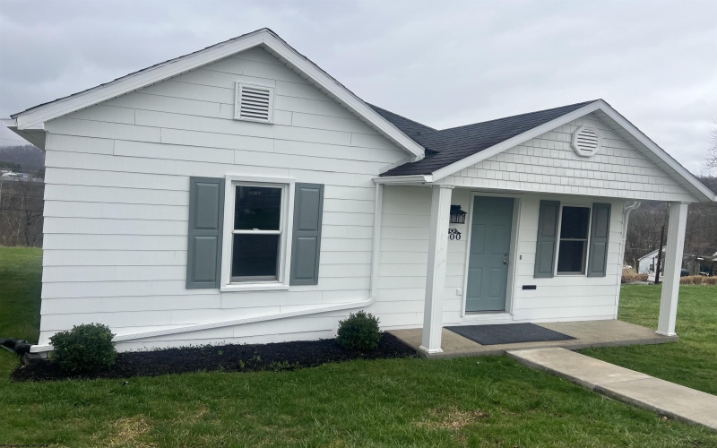 500 Indiana Avenue, Nutter Fort, West Virginia 26301, 3 Bedrooms Bedrooms, 7 Rooms Rooms,1 BathroomBathrooms,Single Family Detached,For Sale,Indiana,10163847 500 Indiana Avenue, Nutter Fort, West Virginia 26301, 3 Bedrooms Bedrooms, 7 Rooms Rooms,1 BathroomBathrooms,Single Family Detached,For Sale,Indiana,10163847