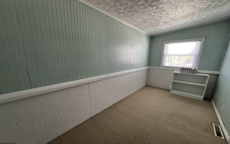 500 Indiana Avenue, Nutter Fort, West Virginia 26301, 3 Bedrooms Bedrooms, 7 Rooms Rooms,1 BathroomBathrooms,Single Family Detached,For Sale,Indiana,10163847 500 Indiana Avenue, Nutter Fort, West Virginia 26301, 3 Bedrooms Bedrooms, 7 Rooms Rooms,1 BathroomBathrooms,Single Family Detached,For Sale,Indiana,10163847