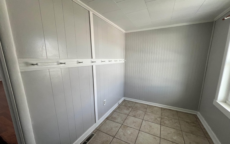 500 Indiana Avenue, Nutter Fort, West Virginia 26301, 3 Bedrooms Bedrooms, 7 Rooms Rooms,1 BathroomBathrooms,Single Family Detached,For Sale,Indiana,10163847 500 Indiana Avenue, Nutter Fort, West Virginia 26301, 3 Bedrooms Bedrooms, 7 Rooms Rooms,1 BathroomBathrooms,Single Family Detached,For Sale,Indiana,10163847