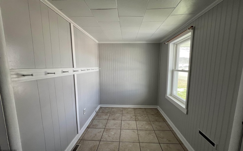 500 Indiana Avenue, Nutter Fort, West Virginia 26301, 3 Bedrooms Bedrooms, 7 Rooms Rooms,1 BathroomBathrooms,Single Family Detached,For Sale,Indiana,10163847 500 Indiana Avenue, Nutter Fort, West Virginia 26301, 3 Bedrooms Bedrooms, 7 Rooms Rooms,1 BathroomBathrooms,Single Family Detached,For Sale,Indiana,10163847