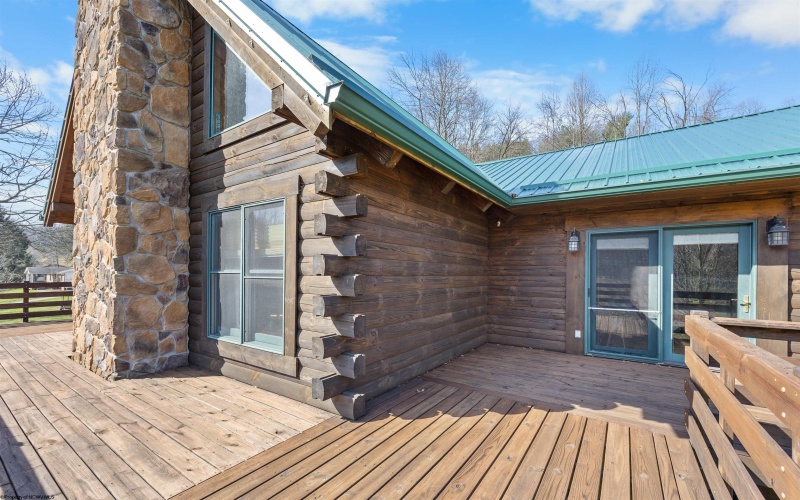 215 Grove Street, Buckhannon, West Virginia 26201, 3 Bedrooms Bedrooms, 7 Rooms Rooms,2 BathroomsBathrooms,Single Family Detached,For Sale,Grove,10163841