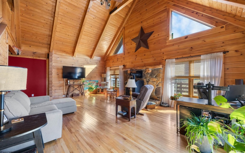 215 Grove Street, Buckhannon, West Virginia 26201, 3 Bedrooms Bedrooms, 7 Rooms Rooms,2 BathroomsBathrooms,Single Family Detached,For Sale,Grove,10163841