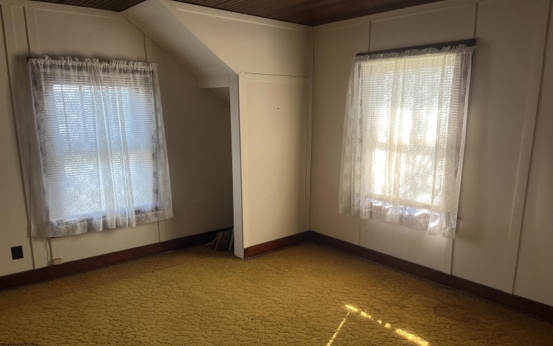 124 Main Avenue, Weston, West Virginia 26452, 4 Bedrooms Bedrooms, 9 Rooms Rooms,2 BathroomsBathrooms,Single Family Detached,For Sale,Main,10163849 124 Main Avenue, Weston, West Virginia 26452, 4 Bedrooms Bedrooms, 9 Rooms Rooms,2 BathroomsBathrooms,Single Family Detached,For Sale,Main,10163849