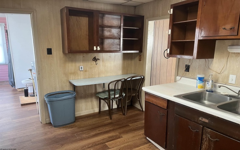 124 Main Avenue, Weston, West Virginia 26452, 4 Bedrooms Bedrooms, 9 Rooms Rooms,2 BathroomsBathrooms,Single Family Detached,For Sale,Main,10163849 124 Main Avenue, Weston, West Virginia 26452, 4 Bedrooms Bedrooms, 9 Rooms Rooms,2 BathroomsBathrooms,Single Family Detached,For Sale,Main,10163849