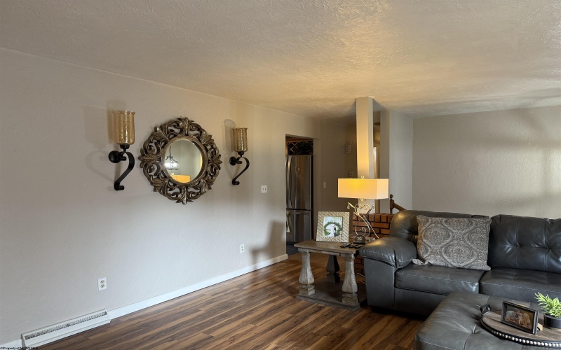 34 Hollen Circle, Fairmont, West Virginia 26554, 3 Bedrooms Bedrooms, 8 Rooms Rooms,3 BathroomsBathrooms,Single Family Detached,For Sale,Hollen,10163856 34 Hollen Circle, Fairmont, West Virginia 26554, 3 Bedrooms Bedrooms, 8 Rooms Rooms,3 BathroomsBathrooms,Single Family Detached,For Sale,Hollen,10163856