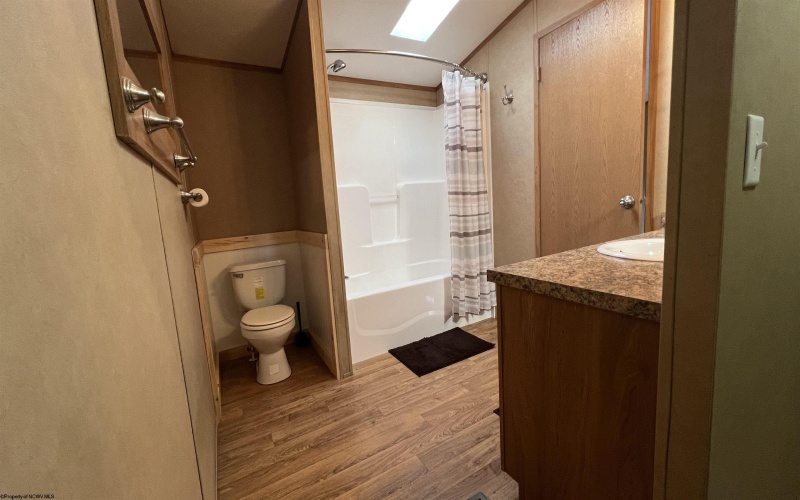 84 Benedum Run Road, Bridgeport, West Virginia 26330-451, 3 Bedrooms Bedrooms, 6 Rooms Rooms,2 BathroomsBathrooms,Single Family Detached,For Sale,Benedum Run,10163855 84 Benedum Run Road, Bridgeport, West Virginia 26330-451, 3 Bedrooms Bedrooms, 6 Rooms Rooms,2 BathroomsBathrooms,Single Family Detached,For Sale,Benedum Run,10163855