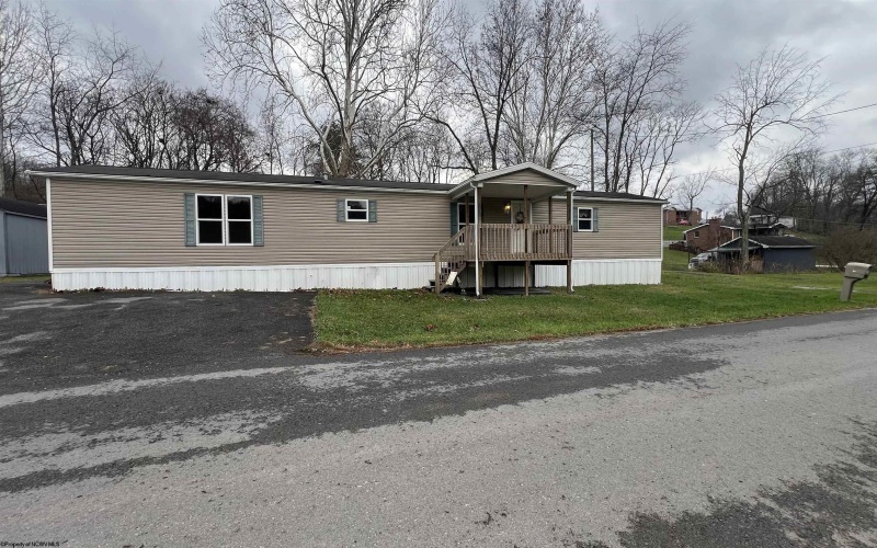 84 Benedum Run Road, Bridgeport, West Virginia 26330-451, 3 Bedrooms Bedrooms, 6 Rooms Rooms,2 BathroomsBathrooms,Single Family Detached,For Sale,Benedum Run,10163855 84 Benedum Run Road, Bridgeport, West Virginia 26330-451, 3 Bedrooms Bedrooms, 6 Rooms Rooms,2 BathroomsBathrooms,Single Family Detached,For Sale,Benedum Run,10163855