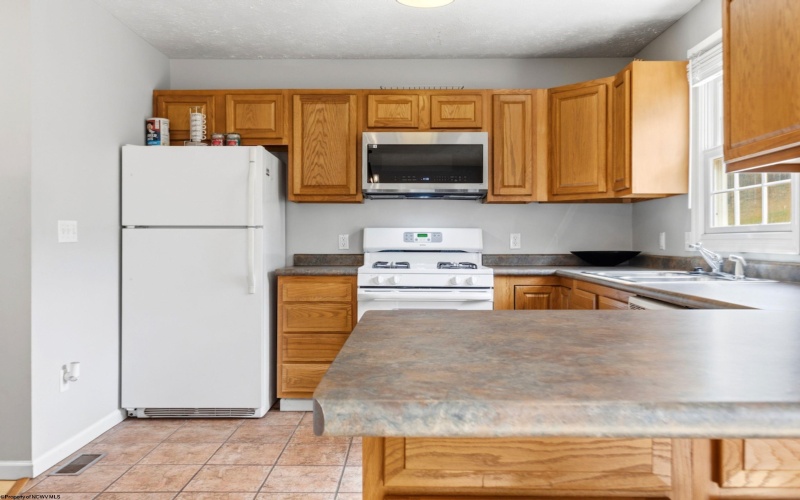 123 Donna Avenue, Morgantown, West Virginia 26505, 3 Bedrooms Bedrooms, 7 Rooms Rooms,2 BathroomsBathrooms,Single Family Attached,For Sale,Donna,10163860 123 Donna Avenue, Morgantown, West Virginia 26505, 3 Bedrooms Bedrooms, 7 Rooms Rooms,2 BathroomsBathrooms,Single Family Attached,For Sale,Donna,10163860