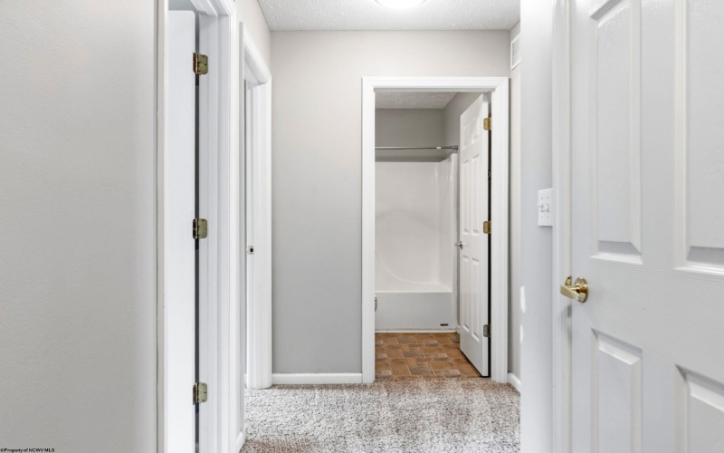 123 Donna Avenue, Morgantown, West Virginia 26505, 3 Bedrooms Bedrooms, 7 Rooms Rooms,2 BathroomsBathrooms,Single Family Attached,For Sale,Donna,10163860 123 Donna Avenue, Morgantown, West Virginia 26505, 3 Bedrooms Bedrooms, 7 Rooms Rooms,2 BathroomsBathrooms,Single Family Attached,For Sale,Donna,10163860