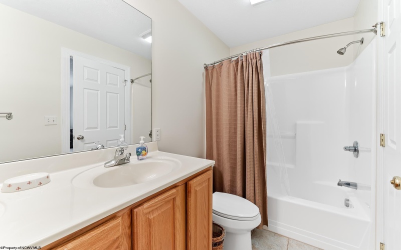 4 Kaylan Drive, Morgantown, West Virginia 26508, 3 Bedrooms Bedrooms, 5 Rooms Rooms,2 BathroomsBathrooms,Single Family Attached,For Sale,Kaylan,10163861 4 Kaylan Drive, Morgantown, West Virginia 26508, 3 Bedrooms Bedrooms, 5 Rooms Rooms,2 BathroomsBathrooms,Single Family Attached,For Sale,Kaylan,10163861