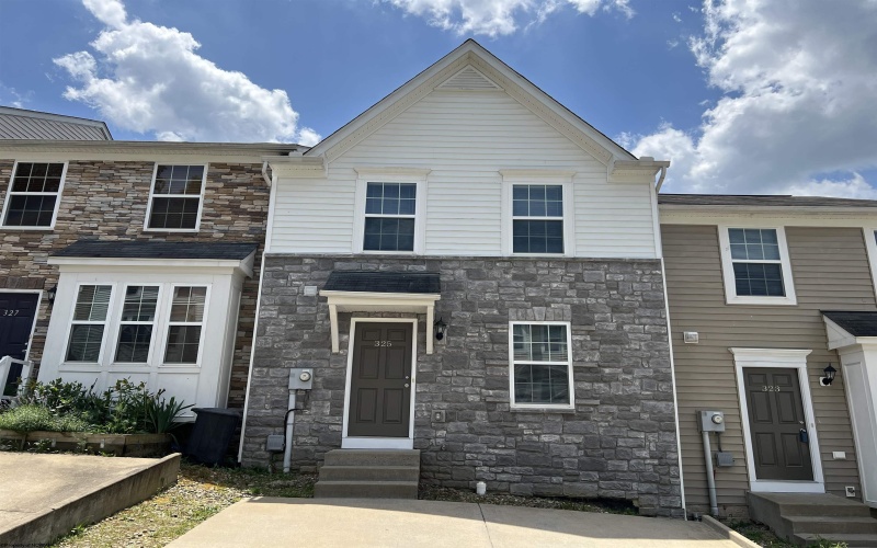 325 Falcon Run, Morgantown, West Virginia 26508, 3 Bedrooms Bedrooms, 5 Rooms Rooms,4 BathroomsBathrooms,Residential Rentals,For Rent,Falcon,10163858 325 Falcon Run, Morgantown, West Virginia 26508, 3 Bedrooms Bedrooms, 5 Rooms Rooms,4 BathroomsBathrooms,Residential Rentals,For Rent,Falcon,10163858