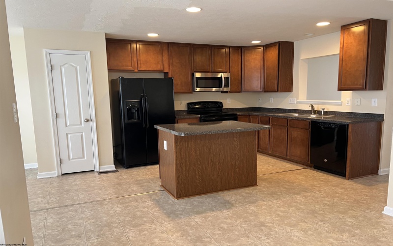 325 Falcon Run, Morgantown, West Virginia 26508, 3 Bedrooms Bedrooms, 5 Rooms Rooms,4 BathroomsBathrooms,Residential Rentals,For Rent,Falcon,10163858 325 Falcon Run, Morgantown, West Virginia 26508, 3 Bedrooms Bedrooms, 5 Rooms Rooms,4 BathroomsBathrooms,Residential Rentals,For Rent,Falcon,10163858