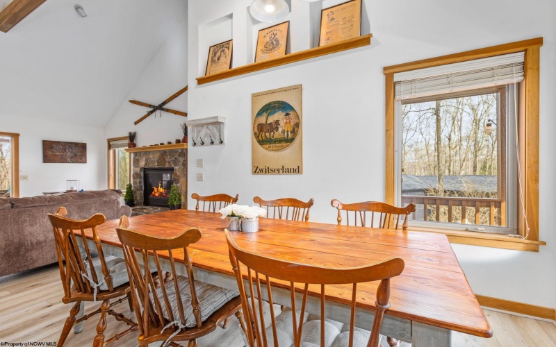 520 Hemlock Circle, Terra Alta, West Virginia 26764, 3 Bedrooms Bedrooms, 6 Rooms Rooms,2 BathroomsBathrooms,Single Family Detached,For Sale,Hemlock,10163871